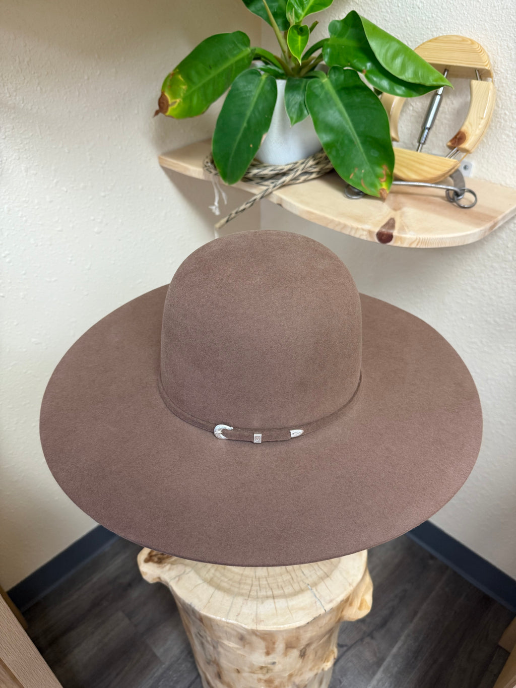 Serratelli 10x Pecan 4.5”