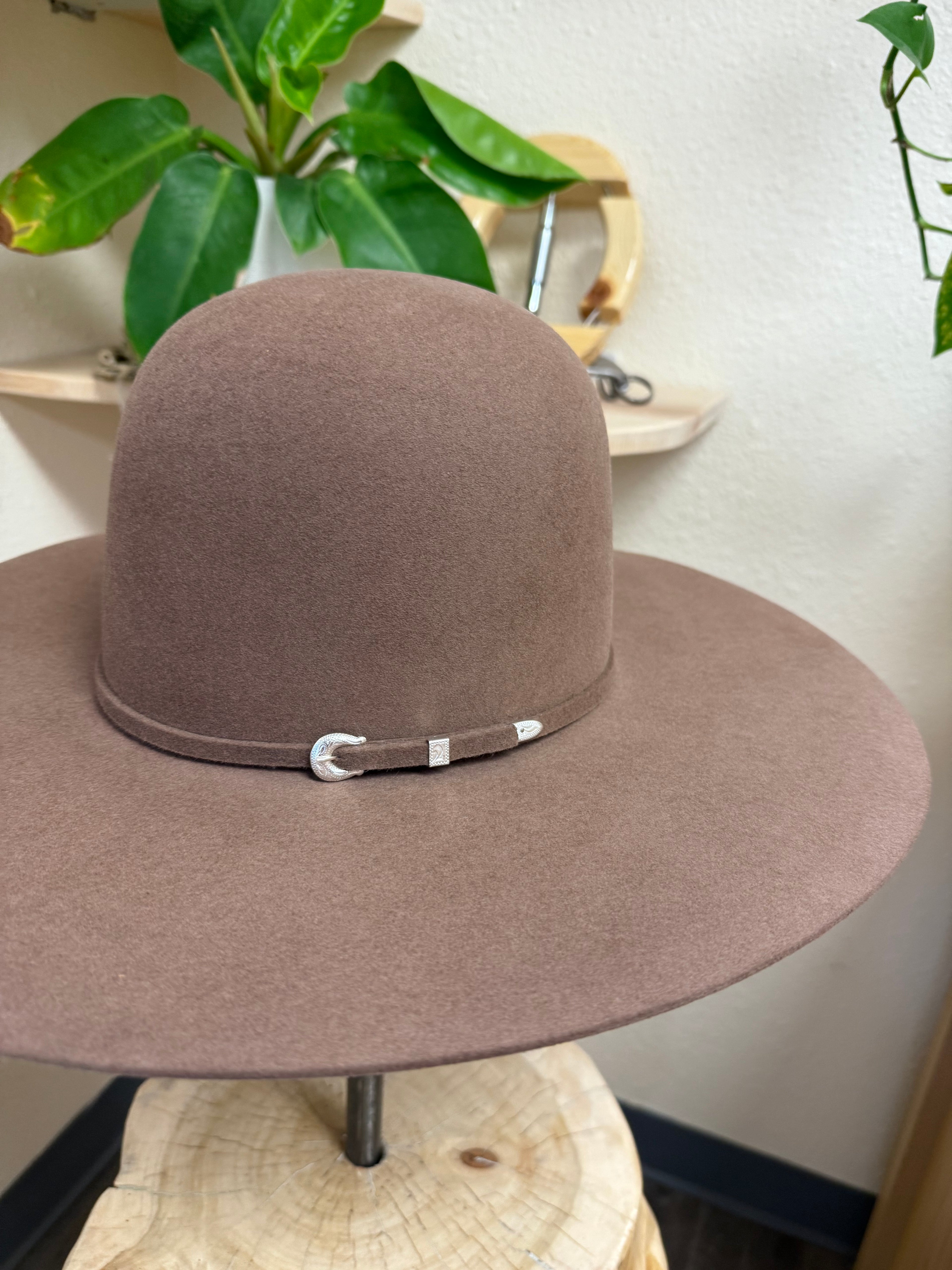 Serratelli 10x Pecan 4.5”